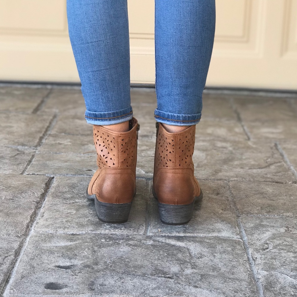 Rustic Distressed Cognac Perforated Ankle Boots - Picture 3 of 7